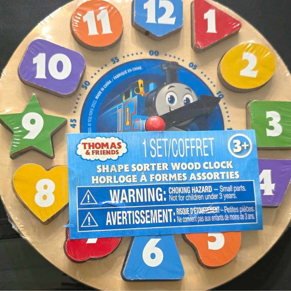 Thomas & Friends Shape Sorter Wood Clock, 12 Pieces + Stand, Age 3+, 12049
